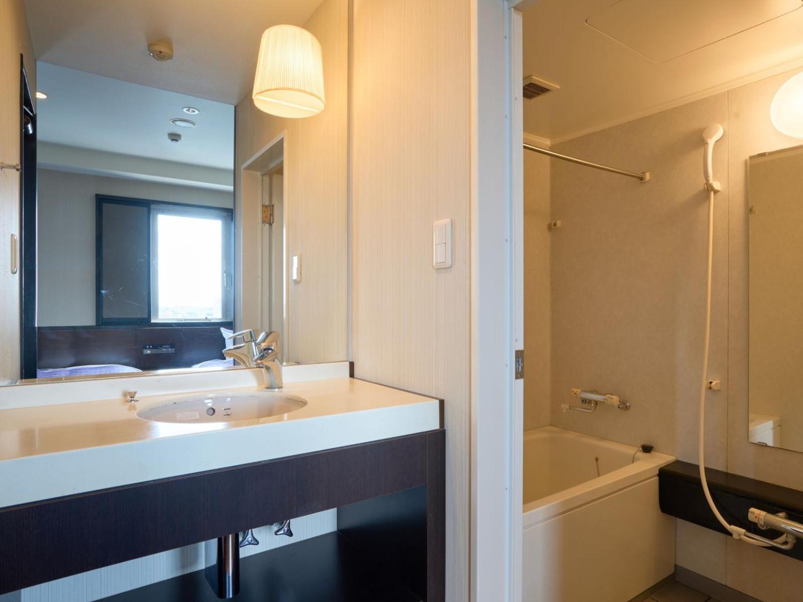 Meitetsu Inn Kariya Bagian luar foto