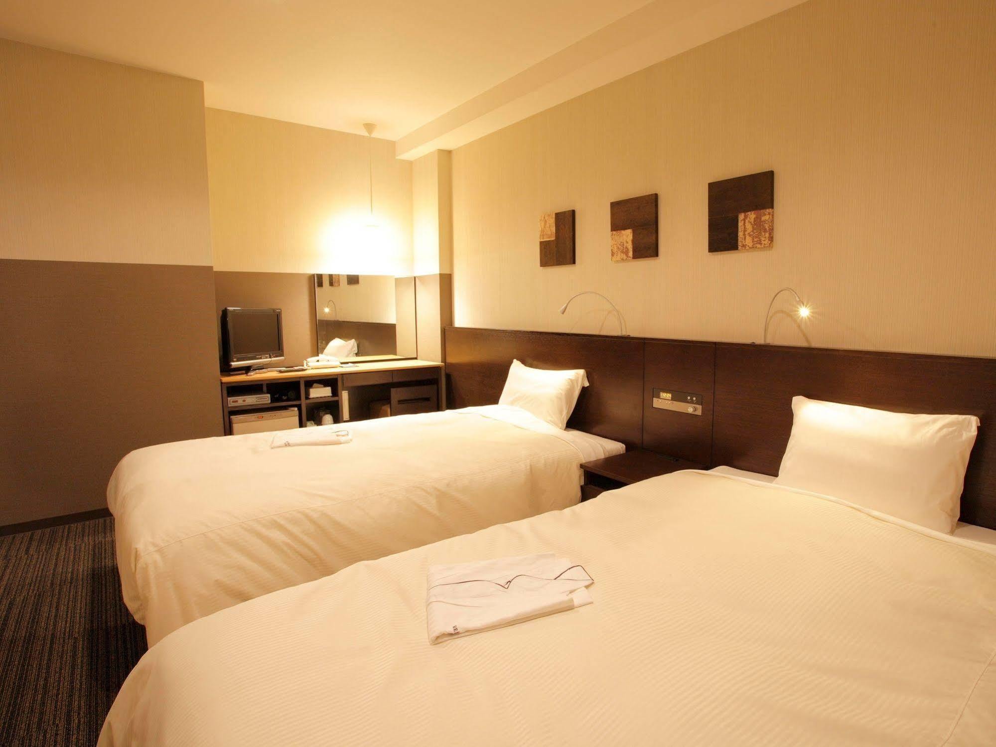 Meitetsu Inn Kariya Bagian luar foto