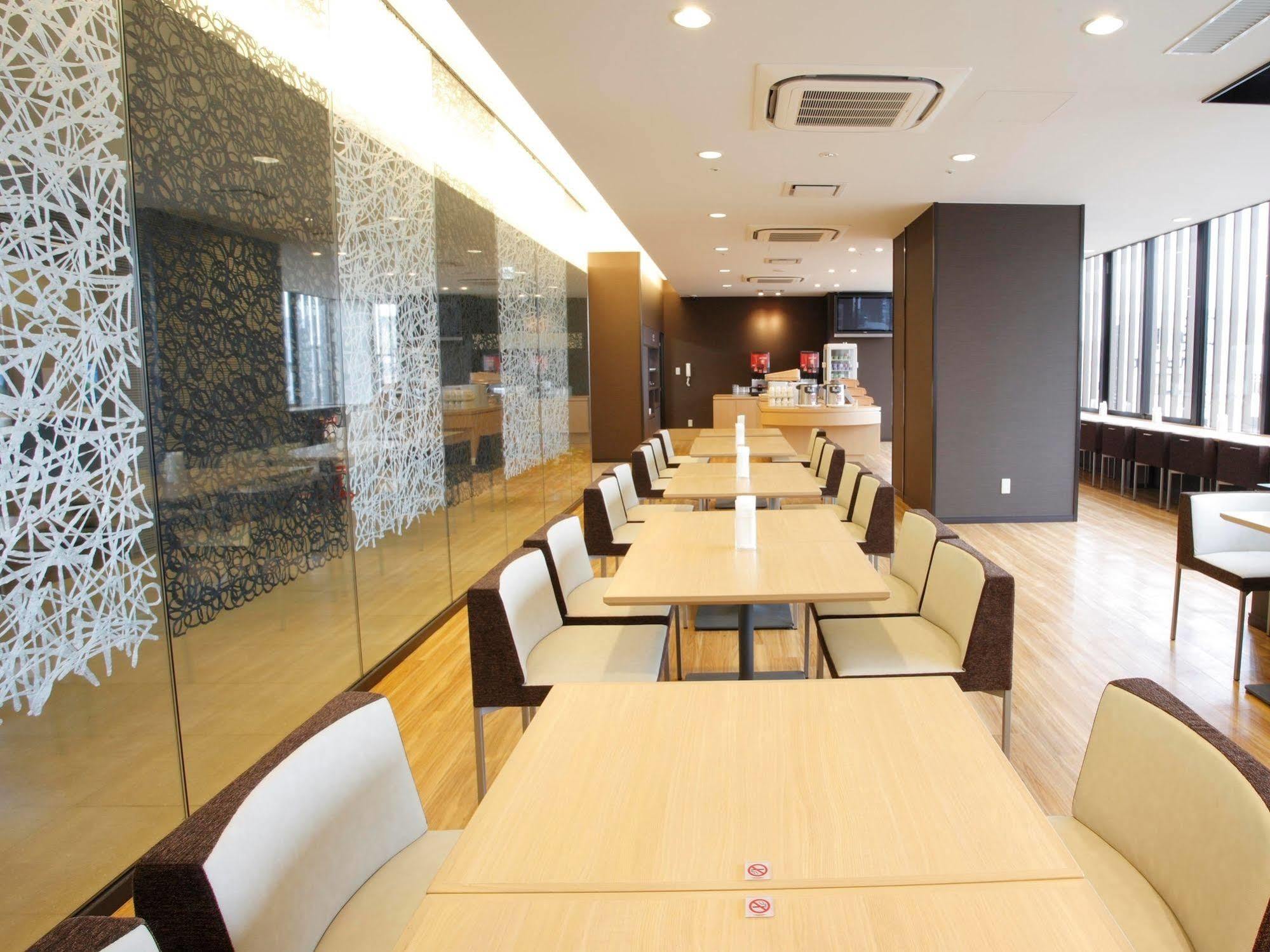 Meitetsu Inn Kariya Bagian luar foto